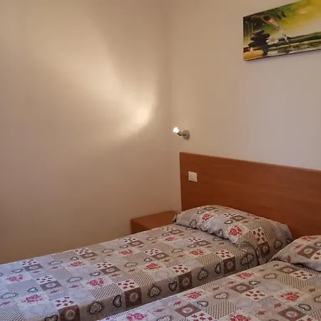 شقة Casa Antonia برنزوني سول جاردا
