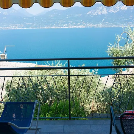 Casa Antonia برنزوني سول جاردا