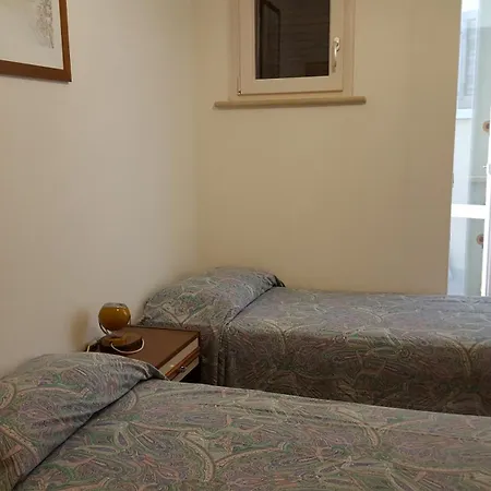 Casa Antonia Апартаменты Бренцоне-суль-Гарда